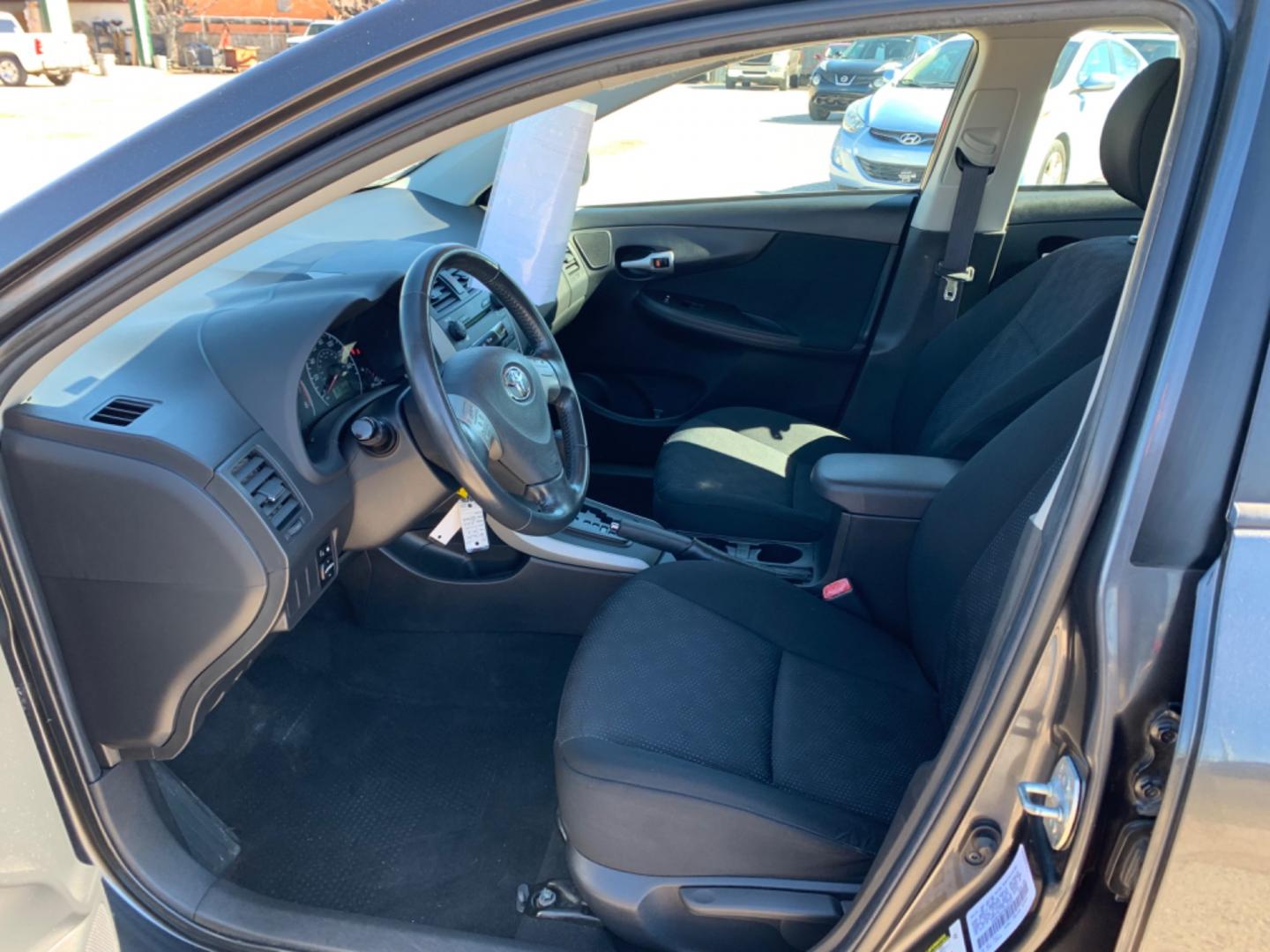 2009 Gray /Black Toyota Corolla S (1NXBU40E49Z) with an 1.8L L4 DOHC 16V engine, AUTOMATIC transmission, located at 1830 North Belt Line Road, Irving, TX, 75061, (469) 524-0199, 32.834373, -96.993584 - Photo#5